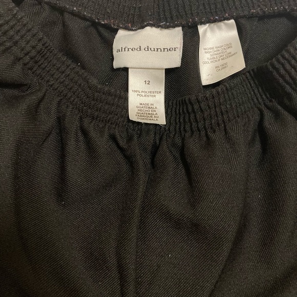 4 for 20! Alfred Dunner relaxed fit pants - Picture 7 of 7